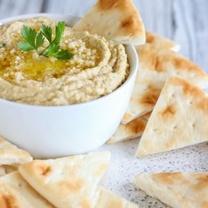 hummus dip with pita chips